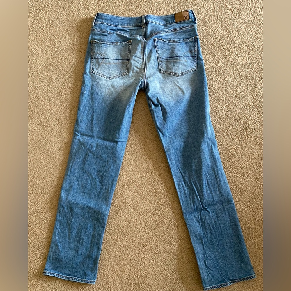 American Eagle Straight Super Stretch Distressed Jeans - Picture 2 of 3